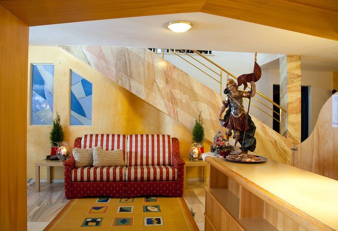 Imagen de los interiores del Hotel Enzian By Alpeffects. Foto 17