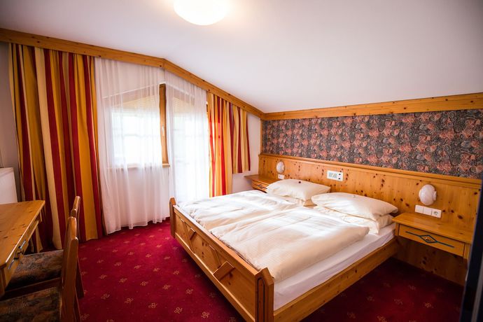 Imagen de la habitación del Hotel Enzian By Alpeffects. Foto 16