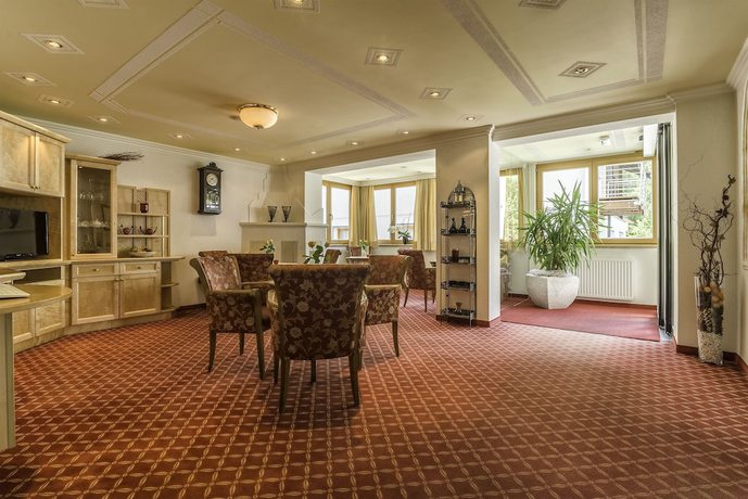 Imagen de los interiores del Hotel Enzian. Foto 20