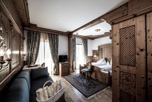 Imagen de la habitación del Hotel Enzian Genziana. Foto 3