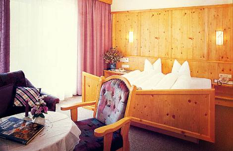 Imagen de la habitación del Hotel Enzian, LANDECK. Foto 5