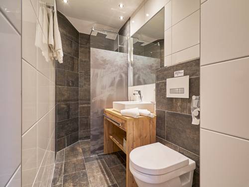 Imagen de la habitación del Hotel Enzian, LANDECK. Foto 7