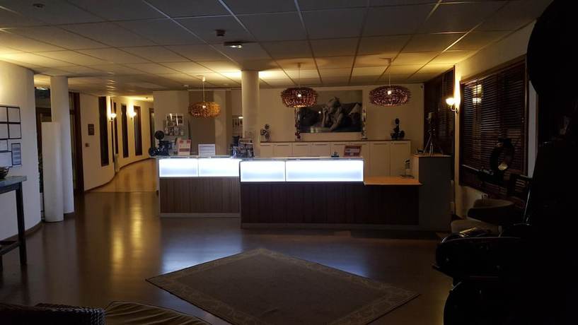 Imagen de los interiores del Hotel Enzo Amneville Saint Eloy By Kyriad Direct. Foto 20