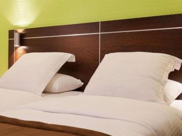 Imagen de la habitación del Hotel Enzo Br&eacute;tigny. Foto 16