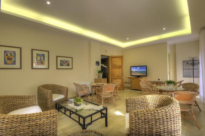 Imagen de los interiores del Hotel Enzo. Foto 16