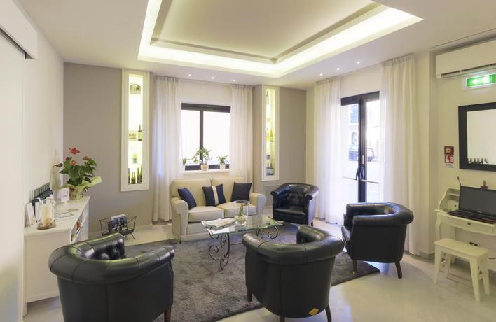 Imagen de los interiores del Hotel Enzo. Foto 17