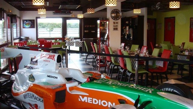 Imagen general del Hotel Enzo Hotels Pont-a-mousson By Kyriad Direct. Foto 6