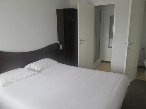 Imagen de la habitación del Hotel Enzo Hotels Quimperle By Kyriad Direct. Foto 7