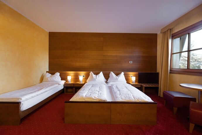 Imagen de la habitación del Hotel Enzo Moro. Foto 20