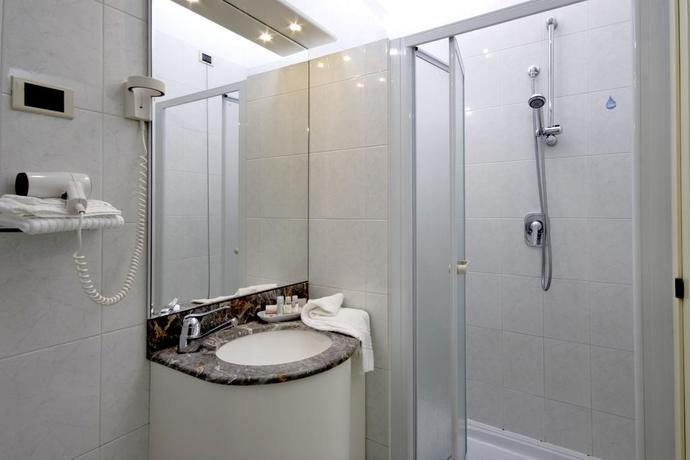Imagen de la habitación del Hotel Enzo, Porto Recanati. Foto 10