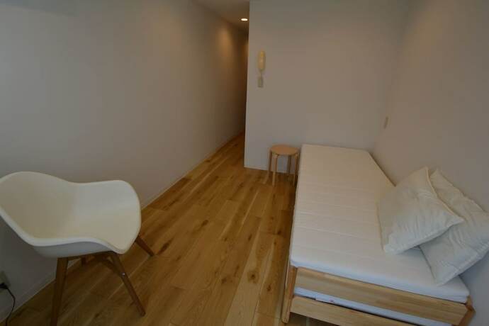 Imagen de la habitación del Hotel Enzo Tokyo. Foto 19