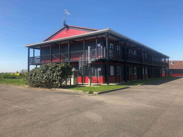 Imagen general del Hotel Enzos Chartres Mainvilliers By Kyriad Direct. Foto 2