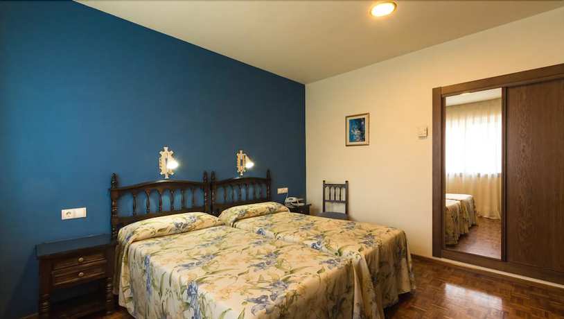 Imagen de la habitación del Hotel Eo. Foto 5