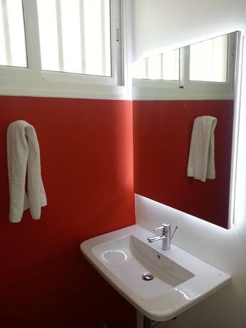 Imagen de la habitación del Hotel Eó Las Rosas. Foto 5