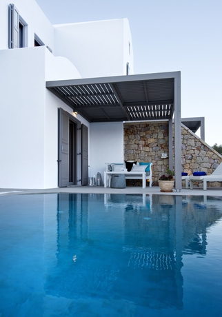 Imagen de la piscina del Hotel Eolia Luxury Villas. Foto 16