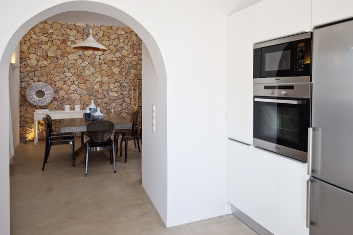 Imagen de la habitación del Hotel Eolia Luxury Villas. Foto 4