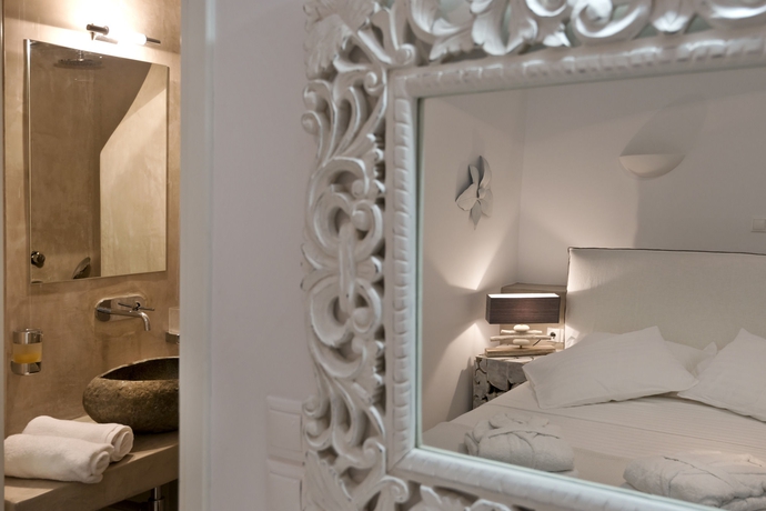 Imagen de la habitación del Hotel Eolia Luxury Villas. Foto 7