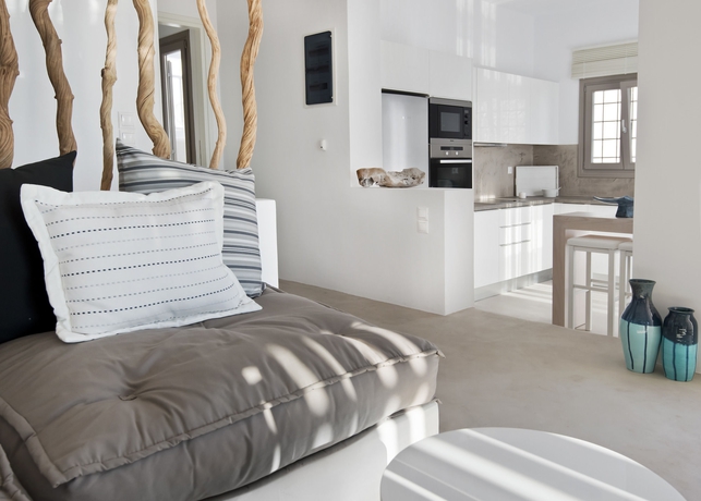 Imagen de la habitación del Hotel Eolia Luxury Villas. Foto 8