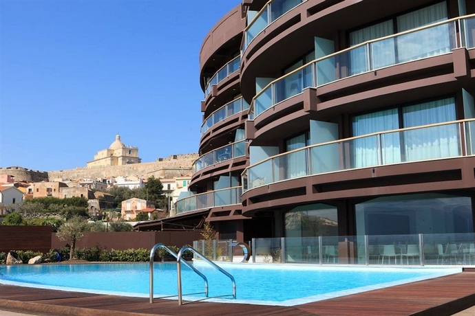 Imagen de la piscina del Hotel Eolian Milazzo. Foto 4