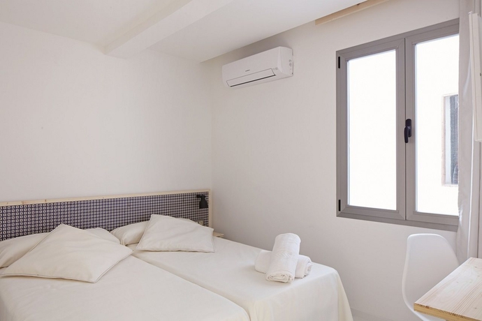 Imagen de la habitación del Hotel Eolo. Foto 16