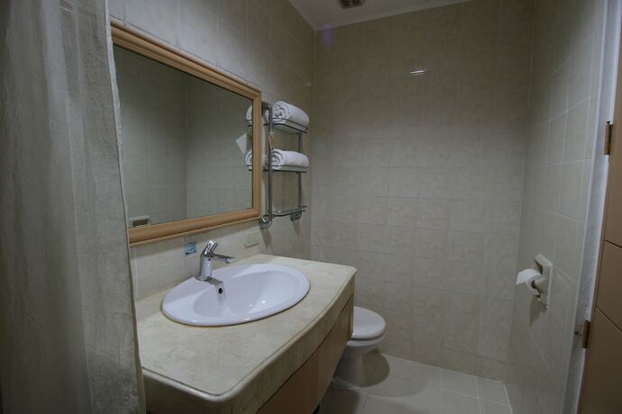 Imagen general del Hotel Eon Centennial Plaza. Foto 10