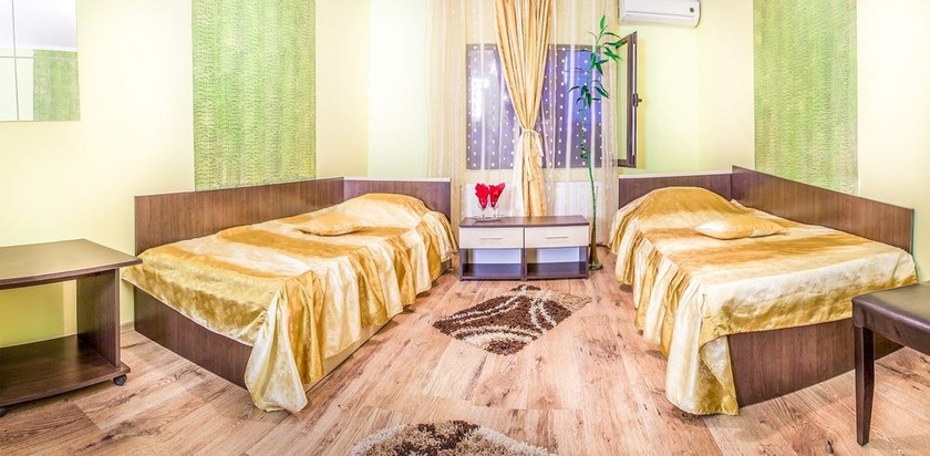 Imagen de la habitación del Hotel Eos, Bucarest. Foto 8