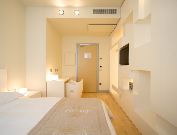 Imagen de la habitación del Hotel Eos, Lecce. Foto 9