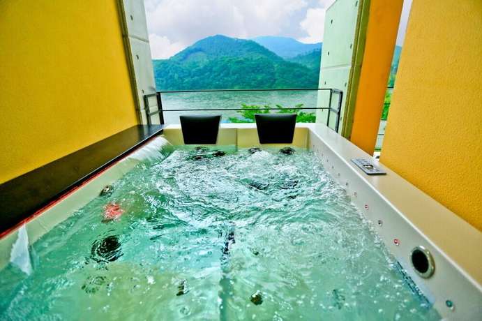 Imagen de la habitación del Hotel Eos Pension. Foto 11