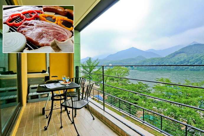 Imagen de la habitación del Hotel Eos Pension. Foto 19