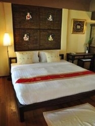 Imagen de la habitación del Hotel E-outfitting Doikham Resort. Foto 10