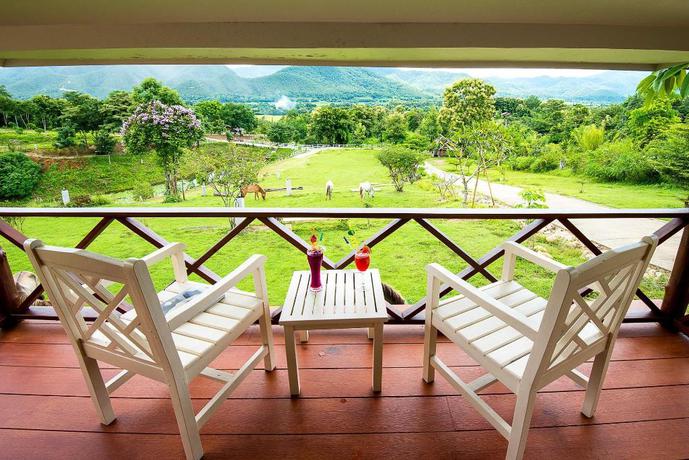 Imagen de los interiores del Hotel E-outfitting Pai Resort, Pai. Foto 20