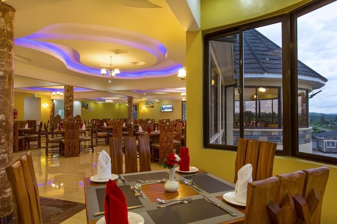 Imagen del bar/restaurante del Hotel Epashikino Resort and Spa, Greensteads. Foto 4