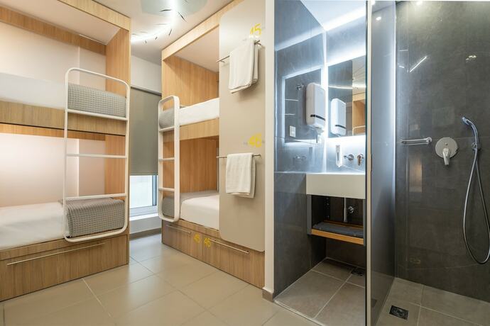 Imagen de la habitación del Hotel Epavli City Hostel. Foto 6