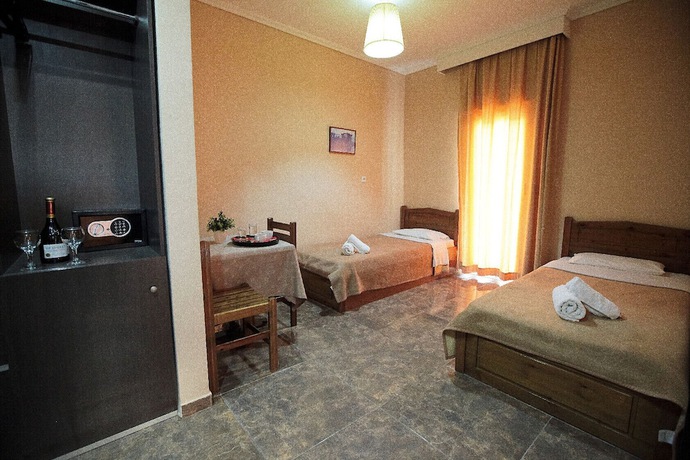 Imagen de la habitación del Hotel Epavli. Foto 4