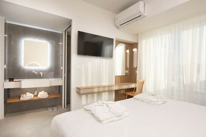 Imagen general del Hotel Epavli Grace. Foto 7