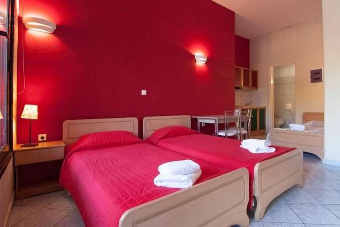 Imagen de la habitación del Hotel Epavlis Resort. Foto 13