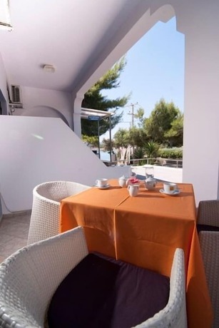Imagen de la habitación del Hotel Epavlis Resort. Foto 18