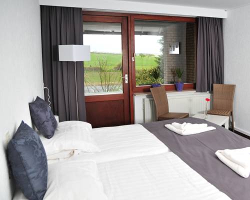 Imagen de la habitación del Hotel Eperland. Foto 11
