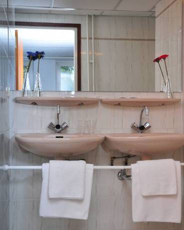 Imagen de la habitación del Hotel Eperland. Foto 15