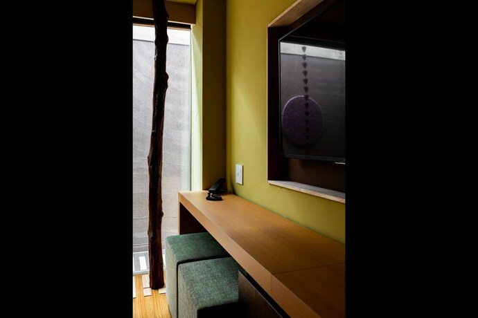 Imagen de la habitación del Hotel Eph Kyoto. Foto 28