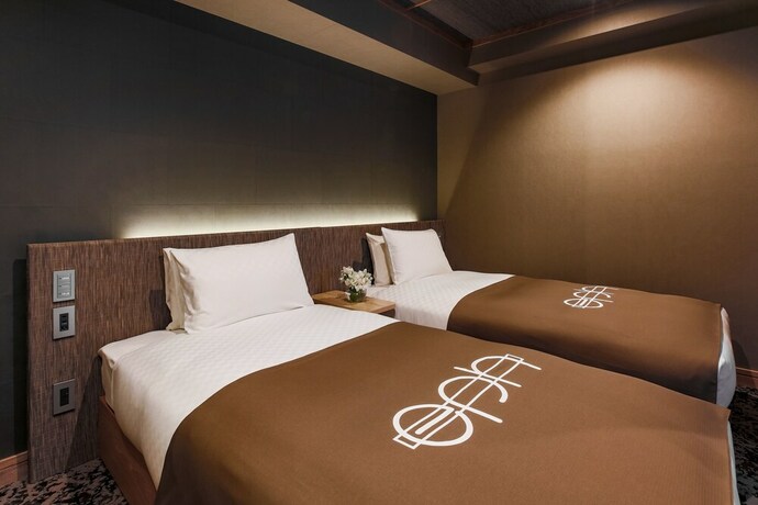 Imagen de la habitación del Hotel Eph Takayama. Foto 20