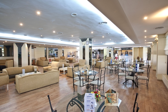 Imagen de los interiores del Hotel Ephesus Hitit. Foto 13