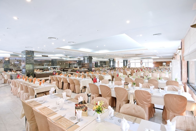 Imagen del bar/restaurante del Hotel Ephesus Hitit. Foto 5