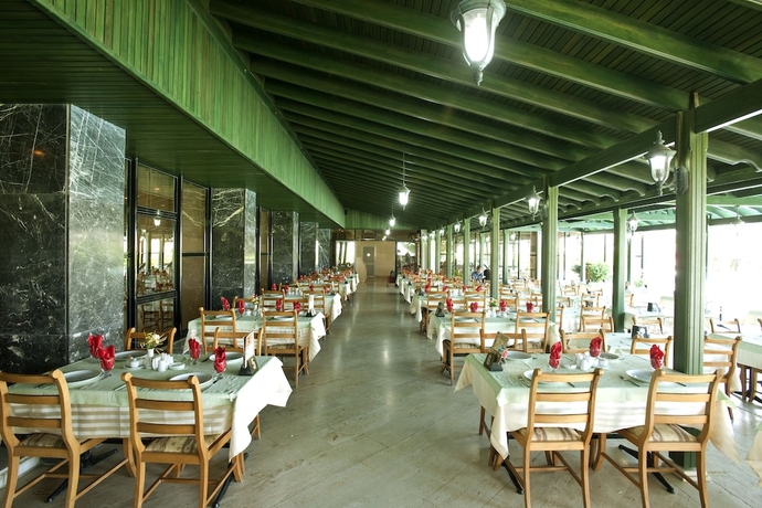 Imagen del bar/restaurante del Hotel Ephesus Hitit. Foto 8