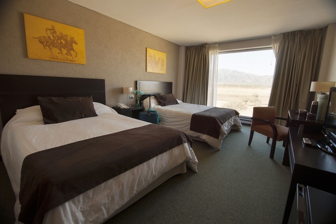 Imagen de la habitación del Hotel Epic San Luis. Foto 4