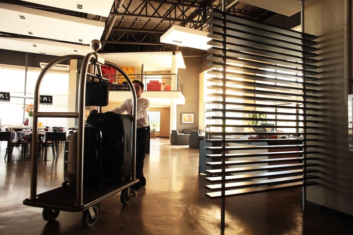 Imagen de los interiores del Hotel Epic San Luis. Foto 17