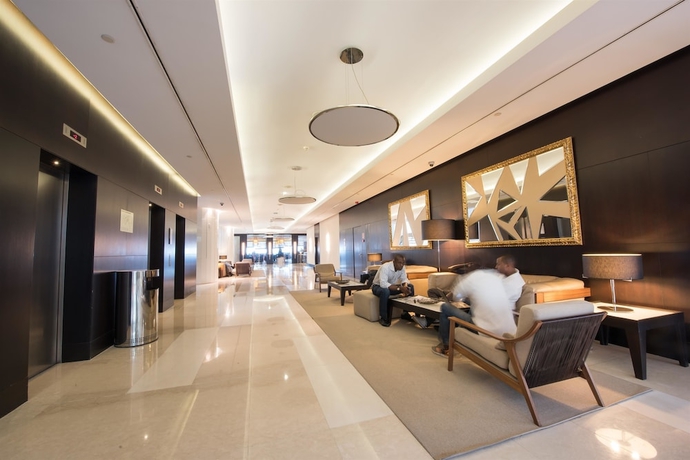 Imagen de los interiores del Hotel Epic Sana Luanda. Foto 15