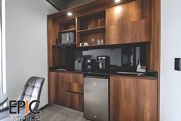 Imagen de los interiores del Hotel Epic Suite 302 Deluxe Aeropuerto. Foto 15