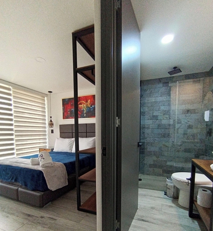 Imagen de la habitación del Hotel Epic Suite 513 Deluxe Aeropuerto. Foto 9