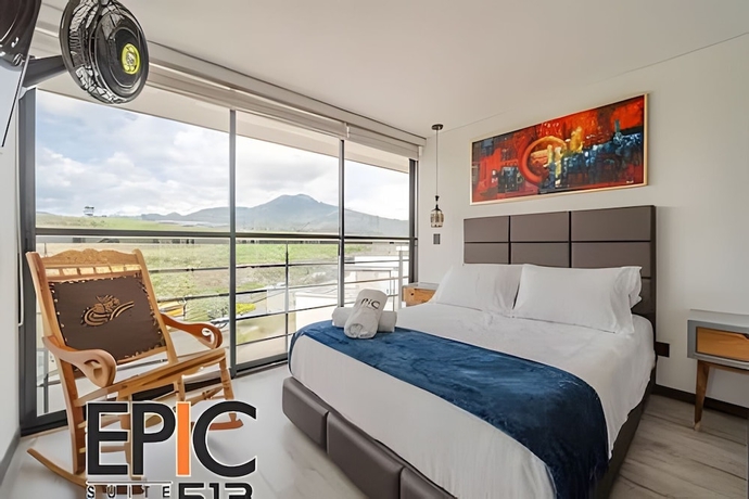 Imagen de la habitación del Hotel Epic Suite 513 Deluxe Aeropuerto. Foto 11